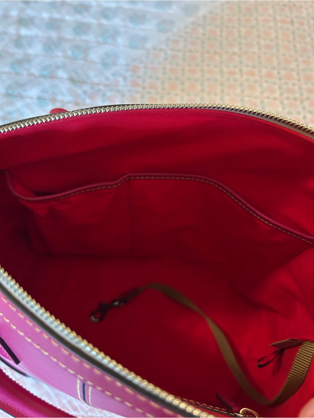Dooney & Bourke Belmar leather Domed Satchel in Strawberry, excellent preowned - Picture 10 of 11